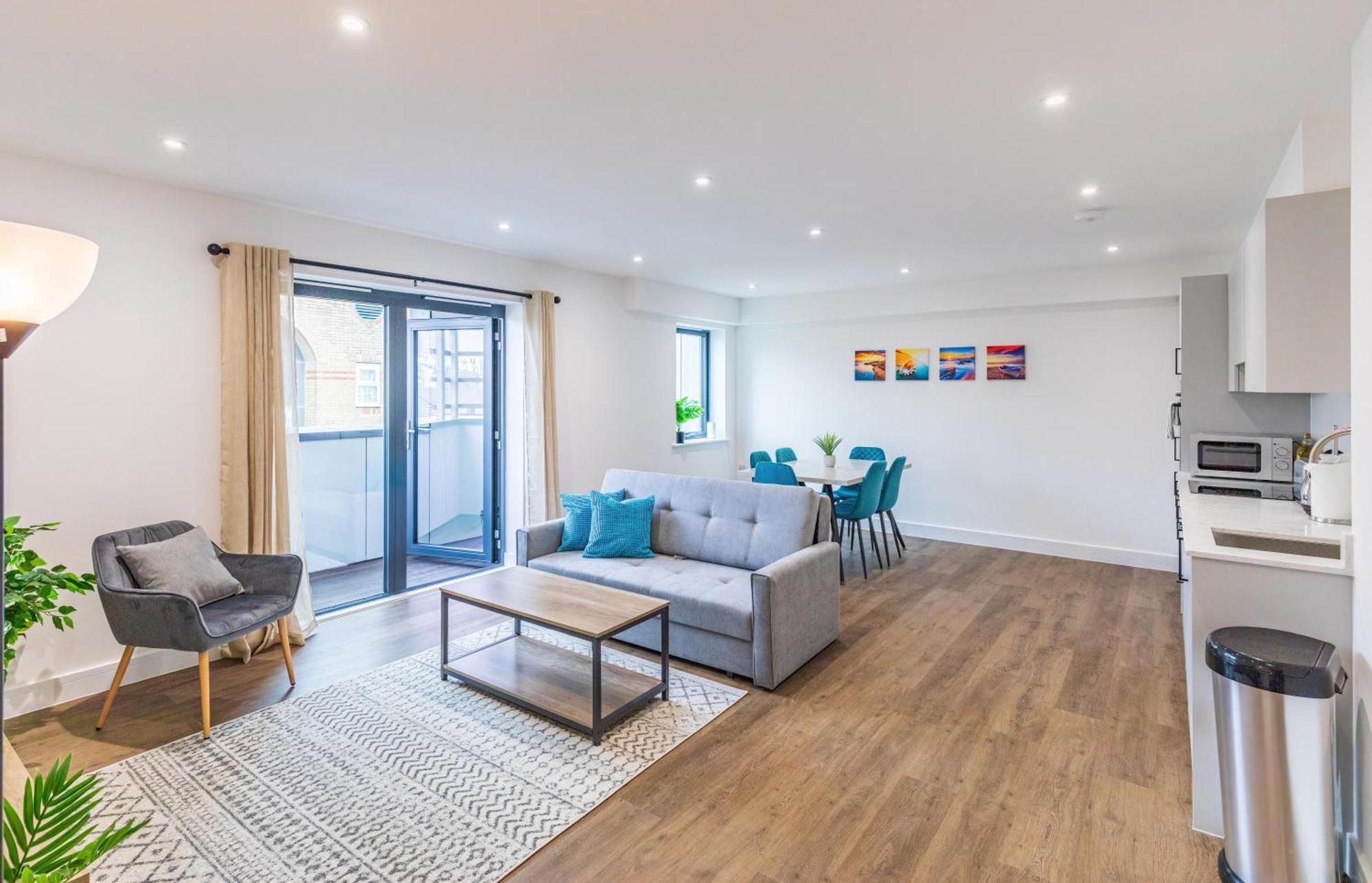 2 Bed 2 Bath Near College, Beach, Hospital - Long Offers Appartement *
